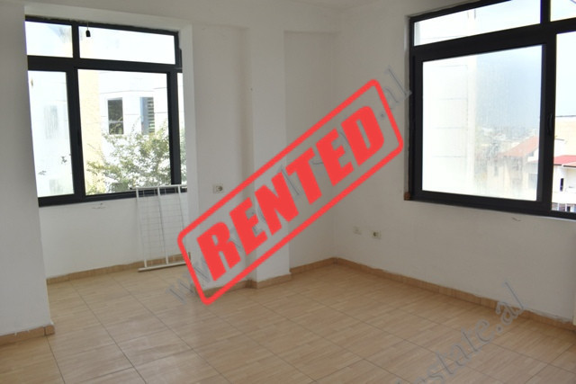 Office for rent on Pjeter Budi street near the Swedish Embassy in Tirana.
Located on the 2nd floor 